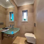 Villa Beautiful 4-bedroom With Garden And Pool Albufeira