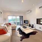Beautiful 4-bedroom With Garden And Pool Villa