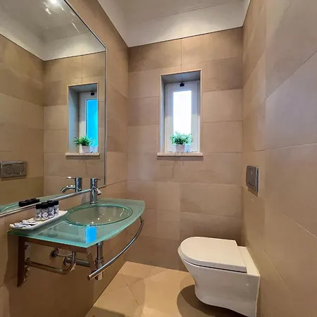 Villa Beautiful 4-bedroom With Garden And Pool Albufeira